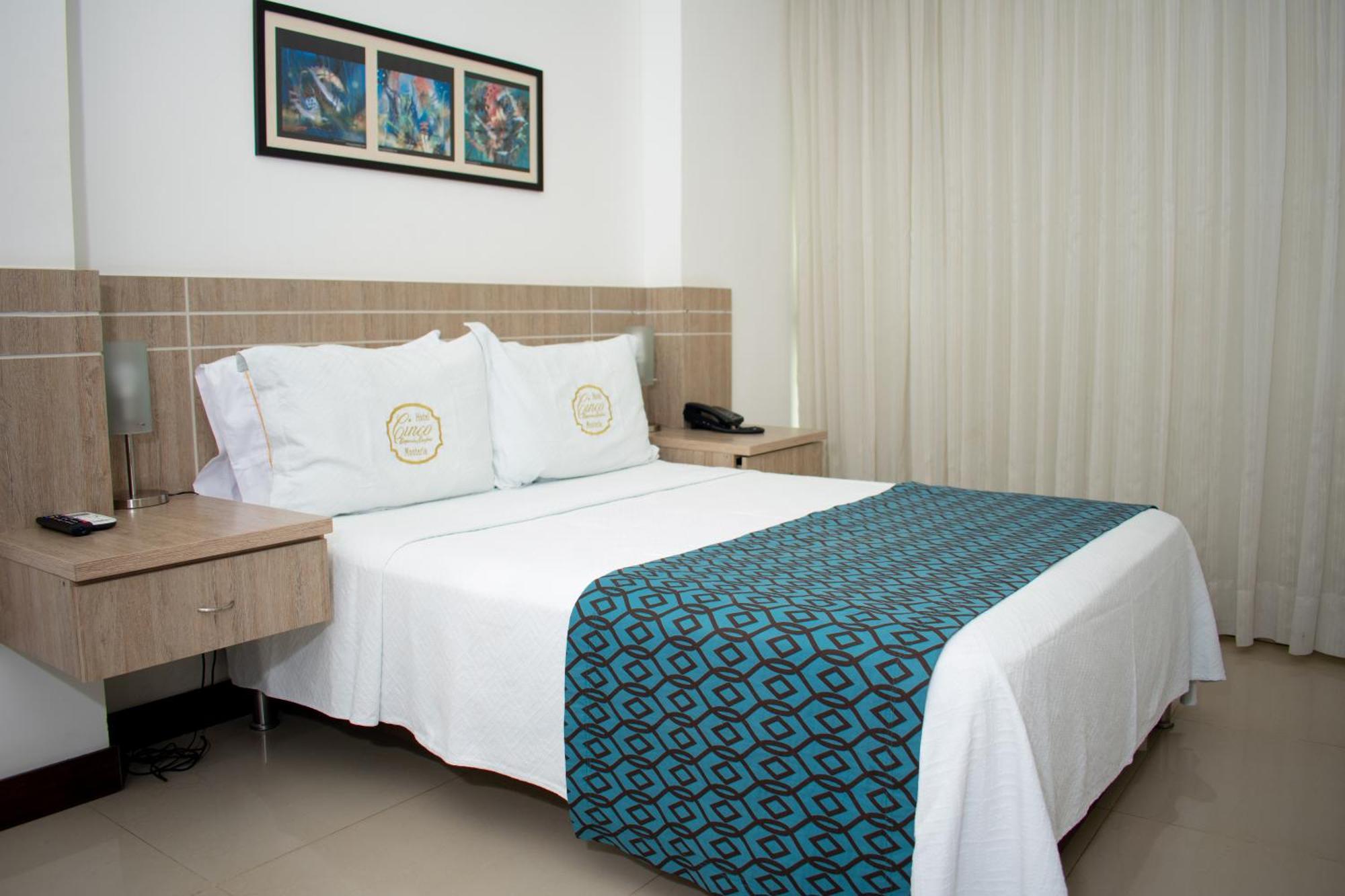 Hotel Cinco Montería Værelse billede