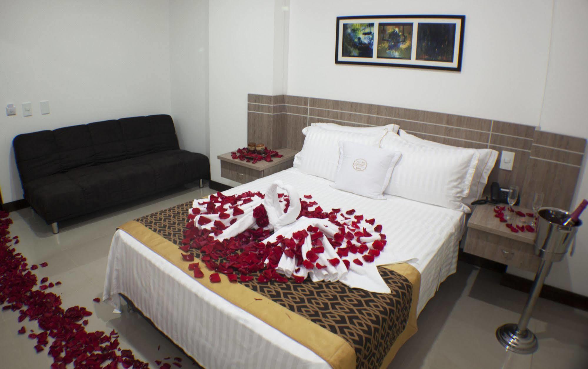 Hotel Cinco Montería Eksteriør billede